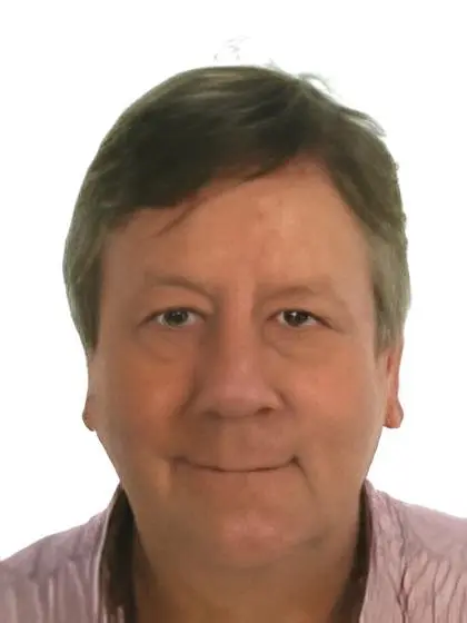 dr. W.L.J. (Wouter) Hinrichs
